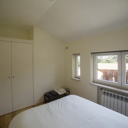 Vakantiehuis Casa Beiral For 4 Persons *